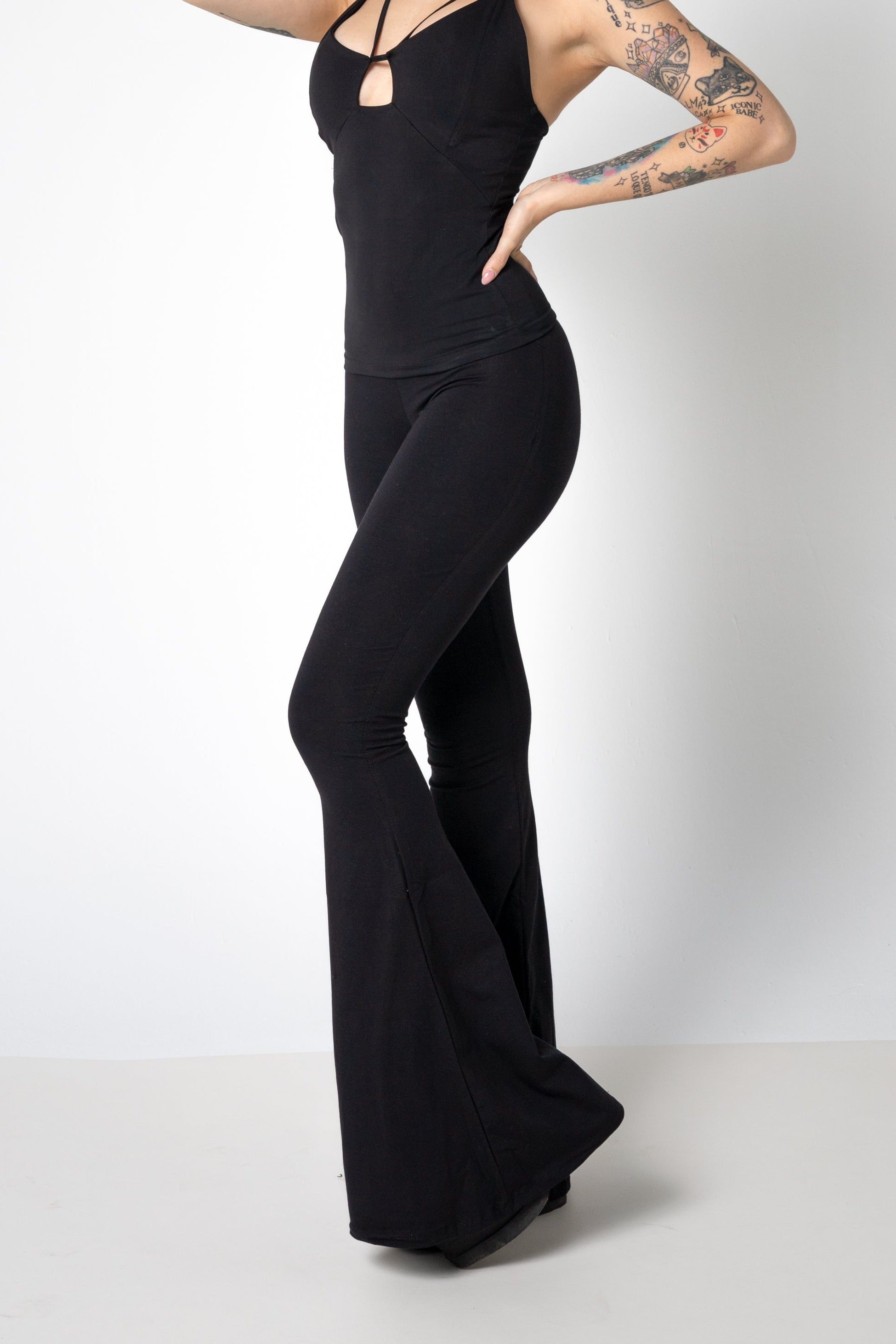 Pantalones de algodón orgánico Black Flare