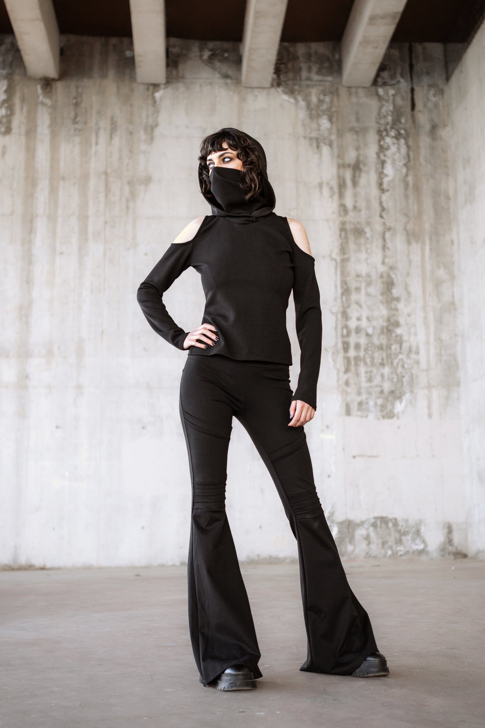 Black Gothic Elven Hoodie with Face Mask – Grunge Festival Long Sleeve Top