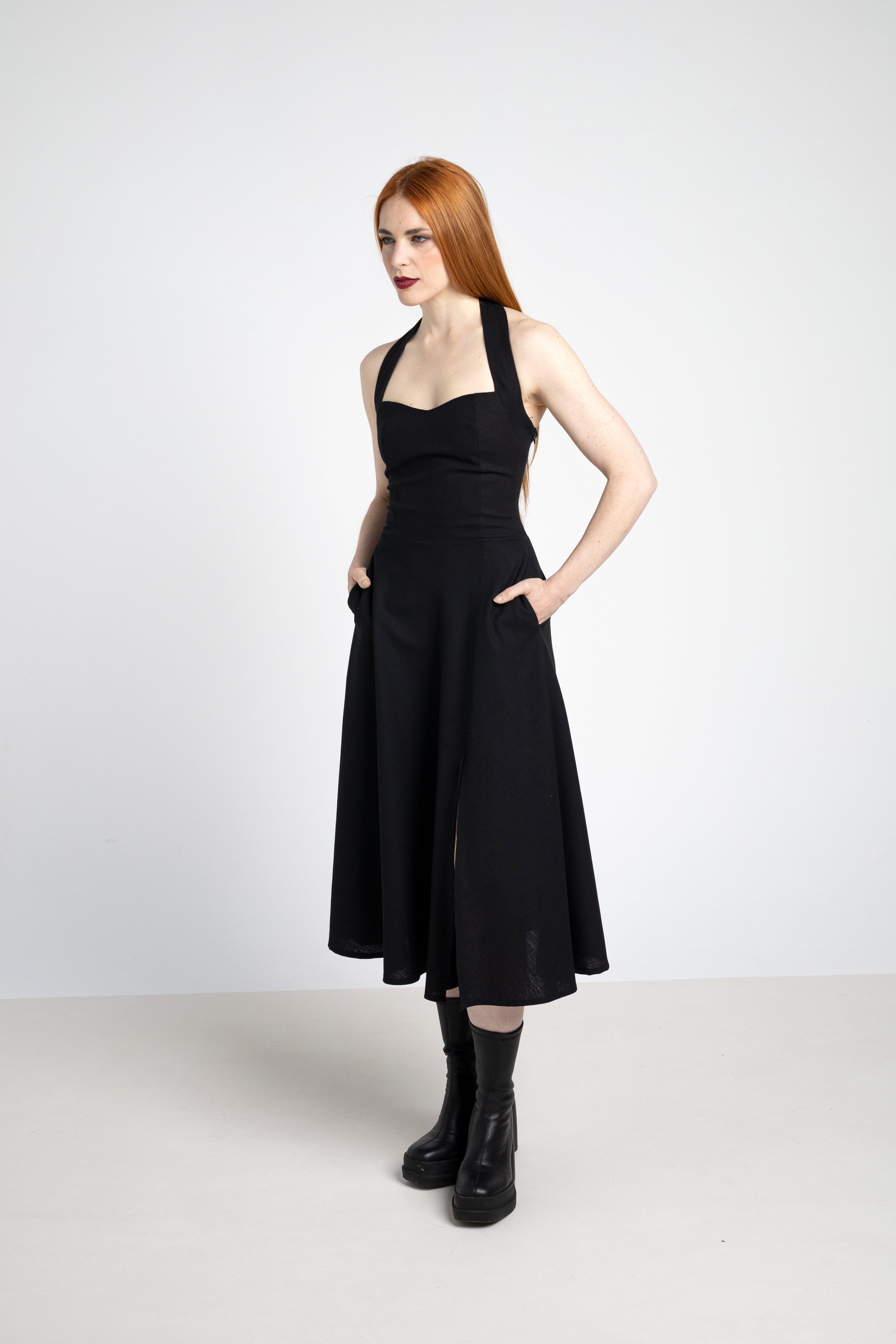 Monroe linen backless dress