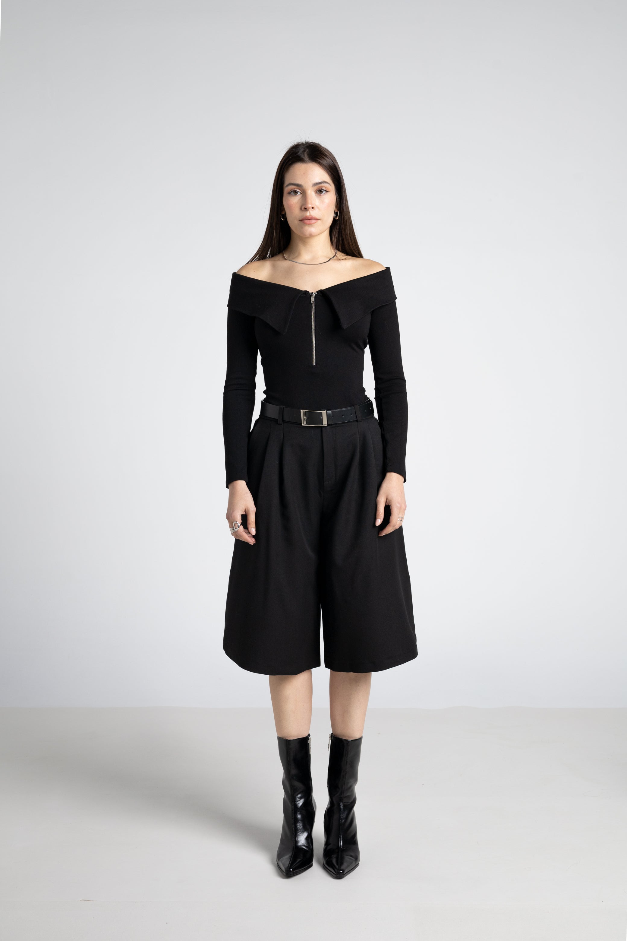 Top con cuello barco y cremallera - Top victoriano Bardot