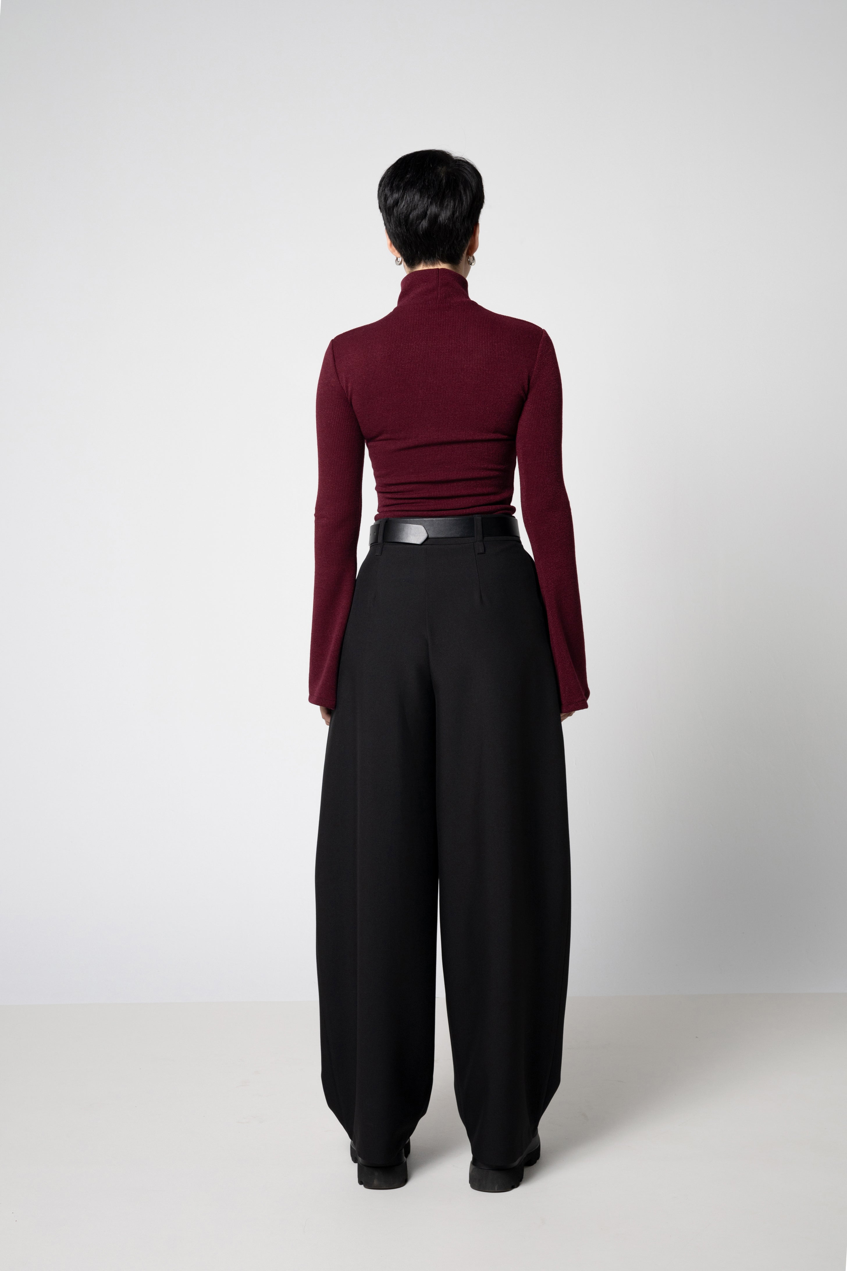 Wine Ribbed Knit Turtleneck Top with Bell Sleeves – Cotton Blend Sweater