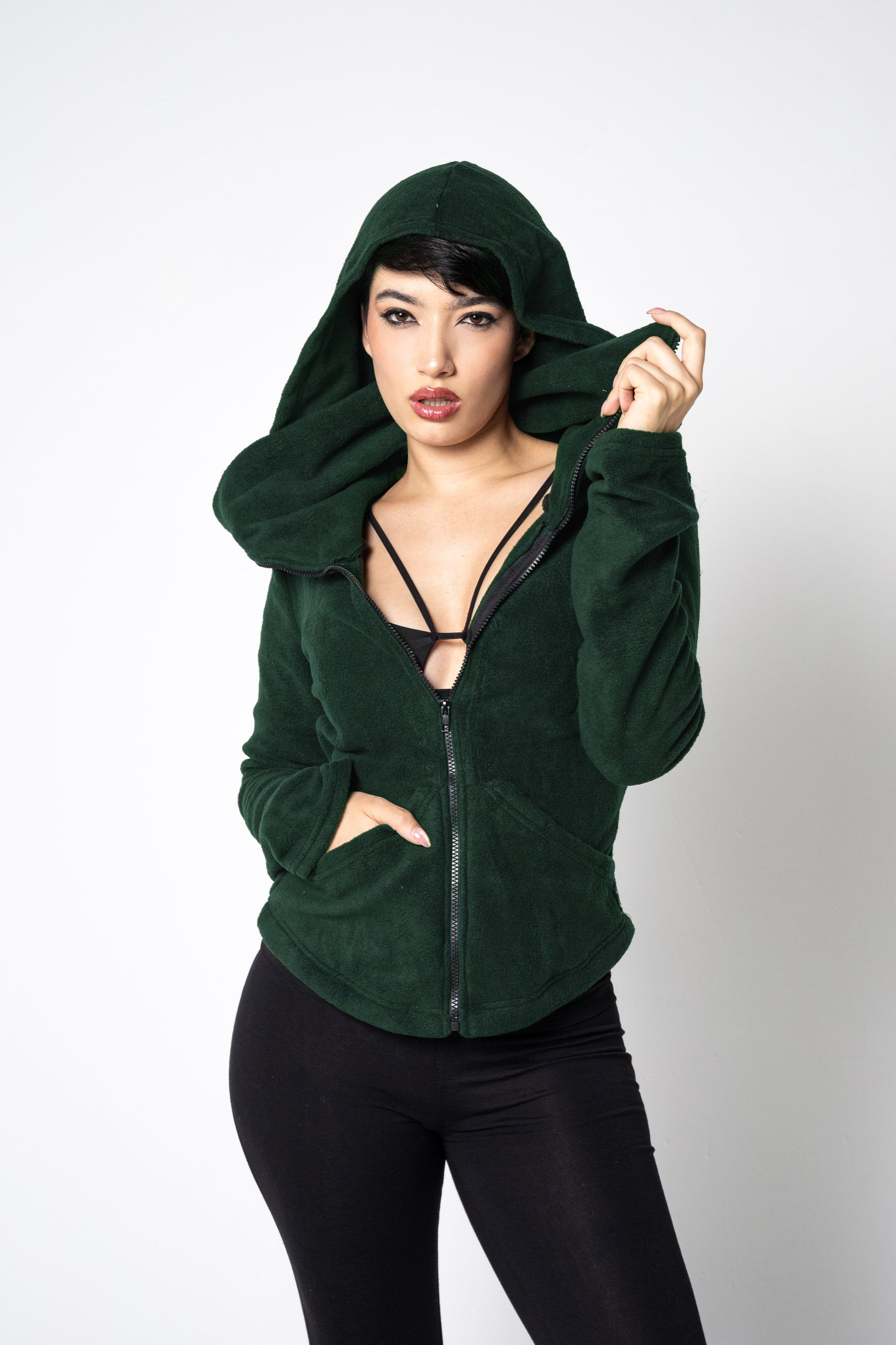 Schwarze Ninja Fleecejacke mit Kapuze – Gothic Pixie Wintermantel mit Gesichtsmaske