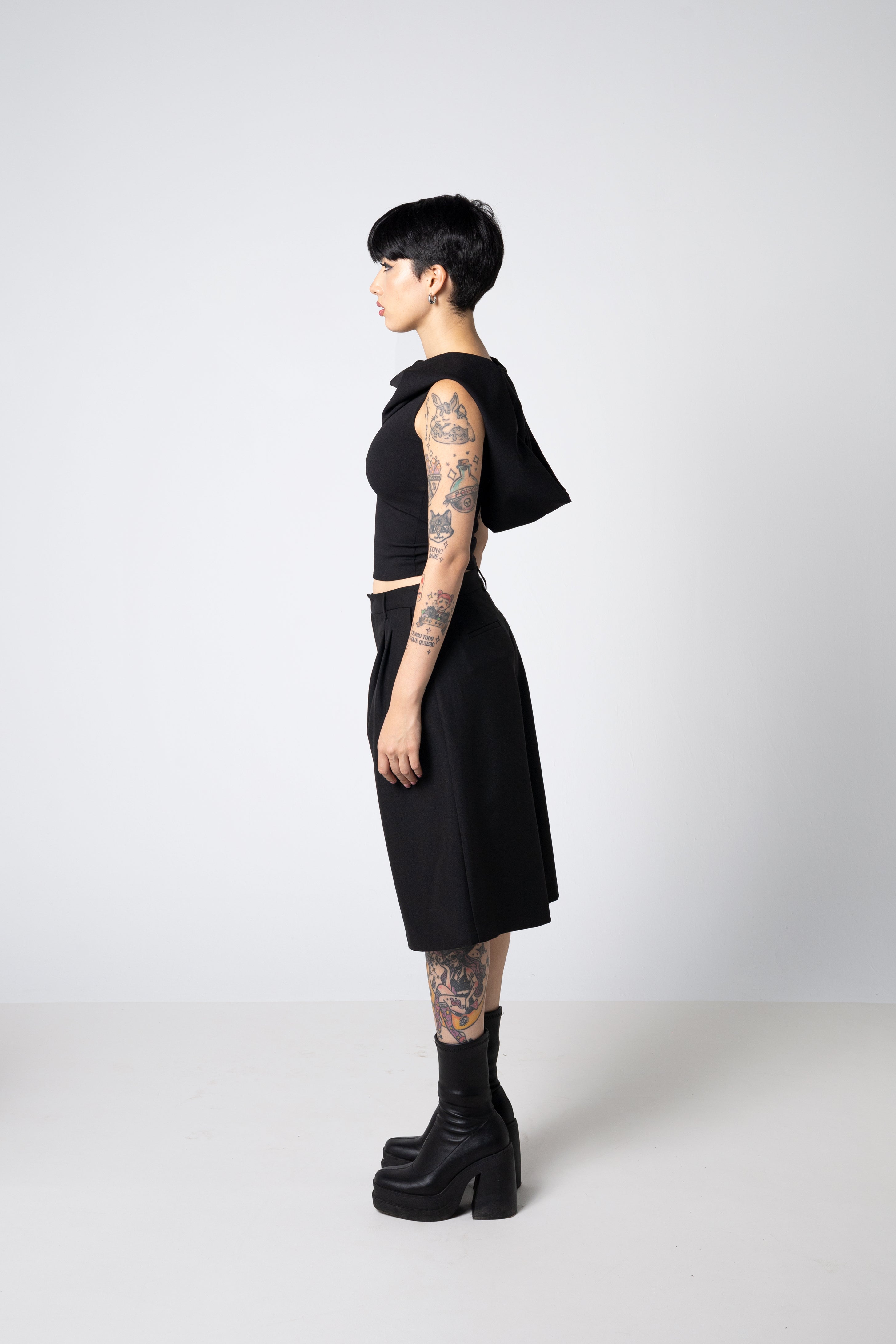 Cropped pleated culotte trousers with a skirted silhouette - Tailor Jorts