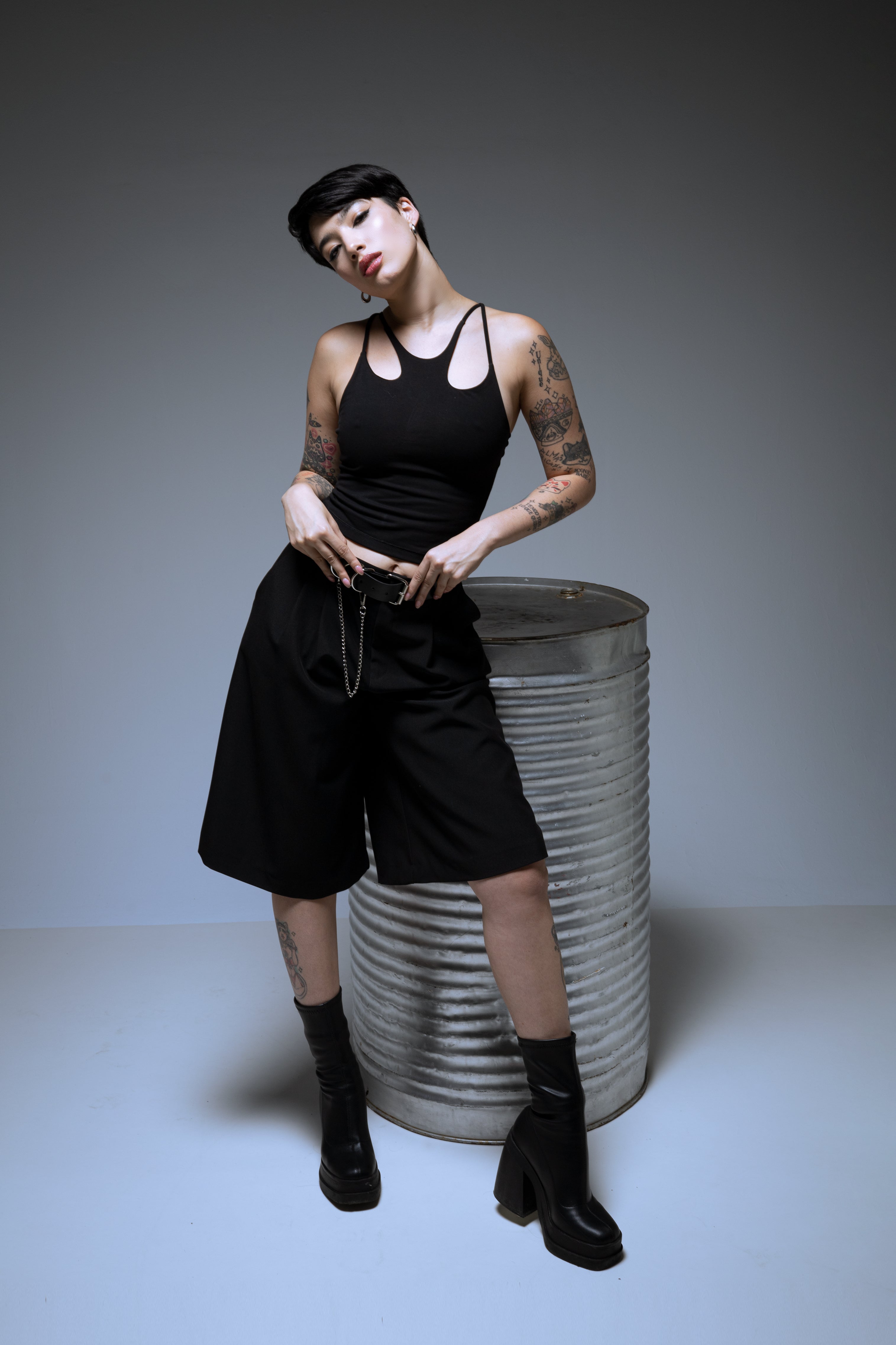 Cropped pleated culotte trousers with a skirted silhouette - Tailor Jorts