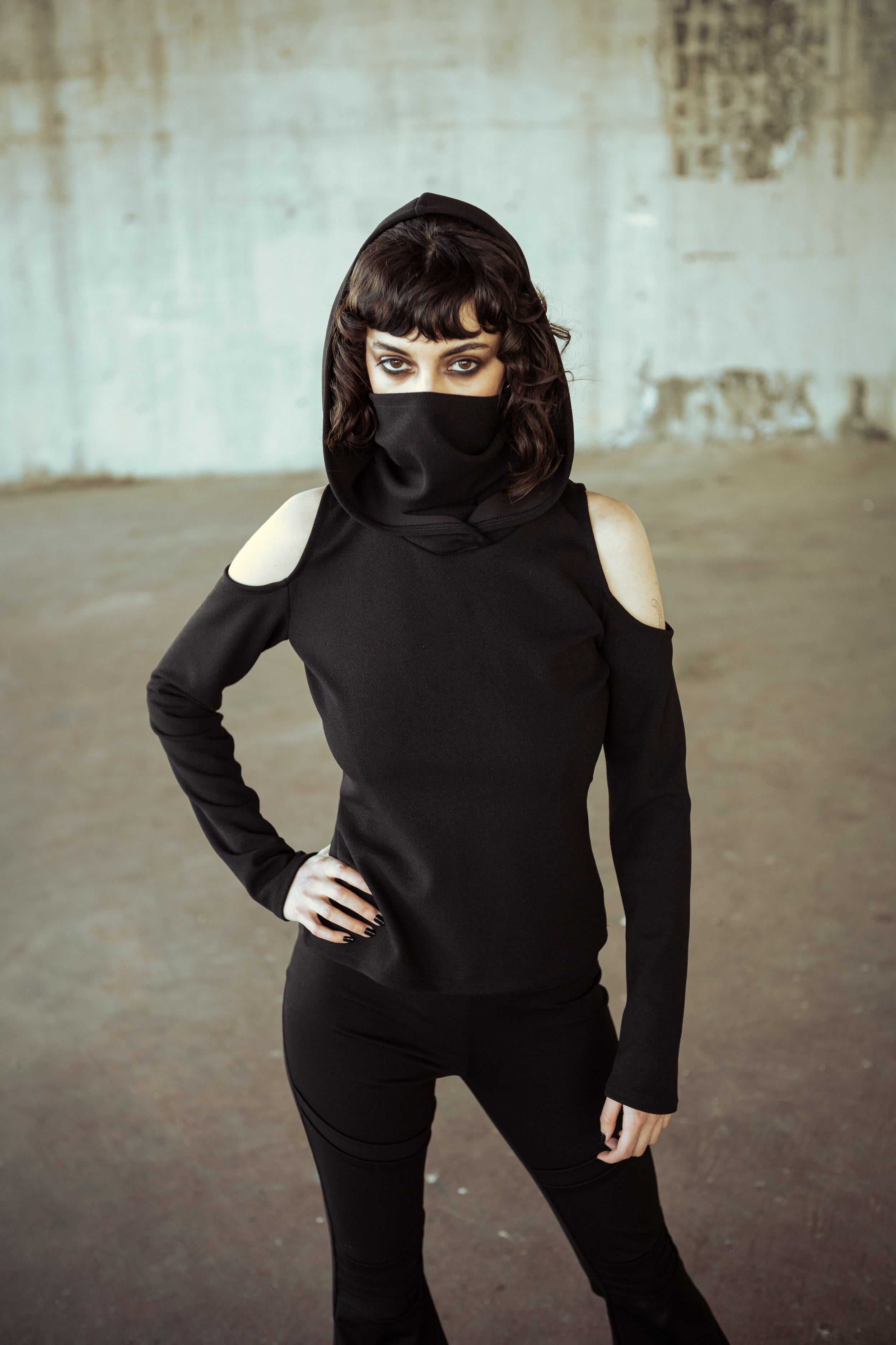 Black Gothic Elven Hoodie with Face Mask – Grunge Festival Long Sleeve Top