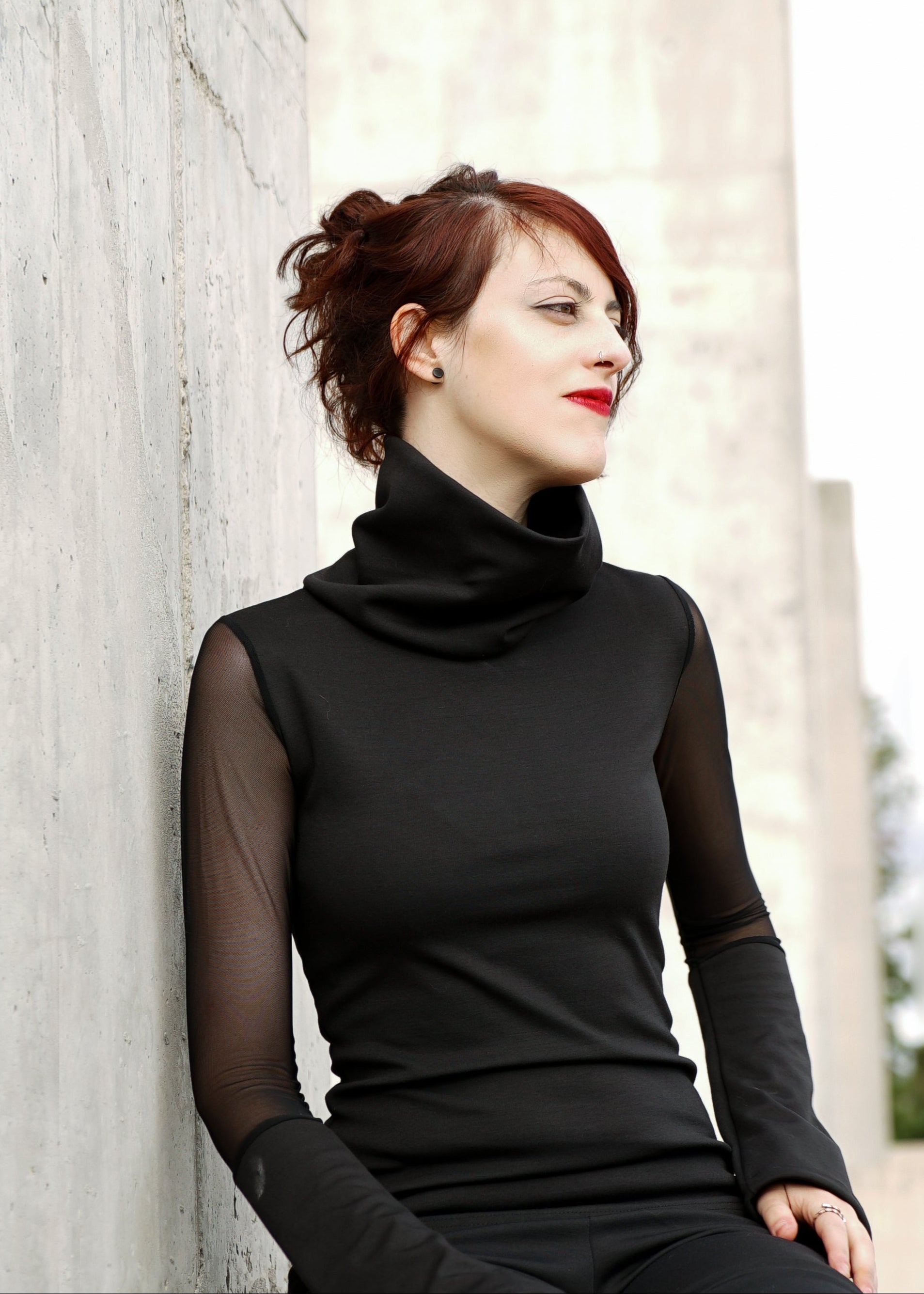 Mesh turtle neck long sleeve top