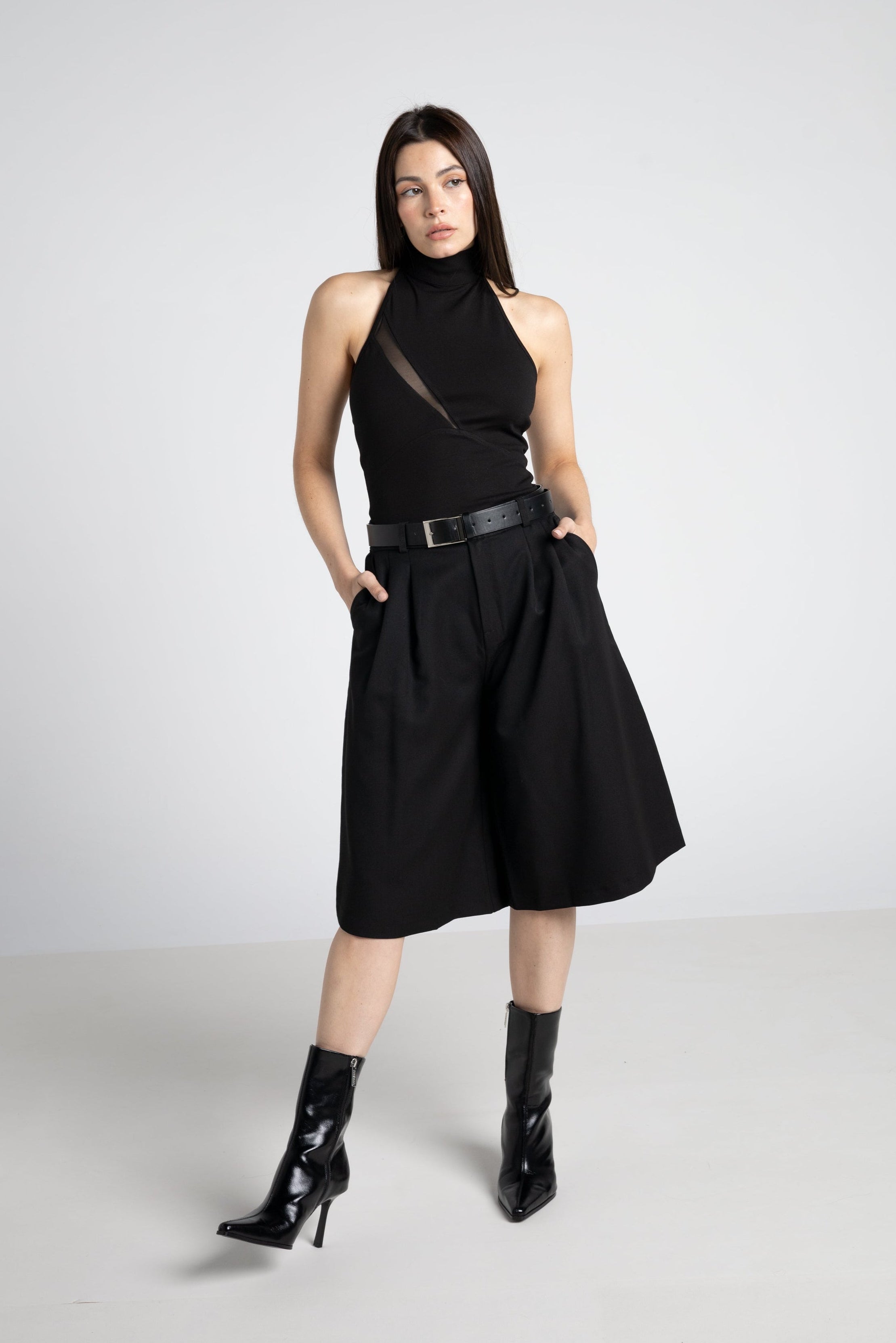 Cropped pleated culotte trousers with a skirted silhouette - Tailor Jorts