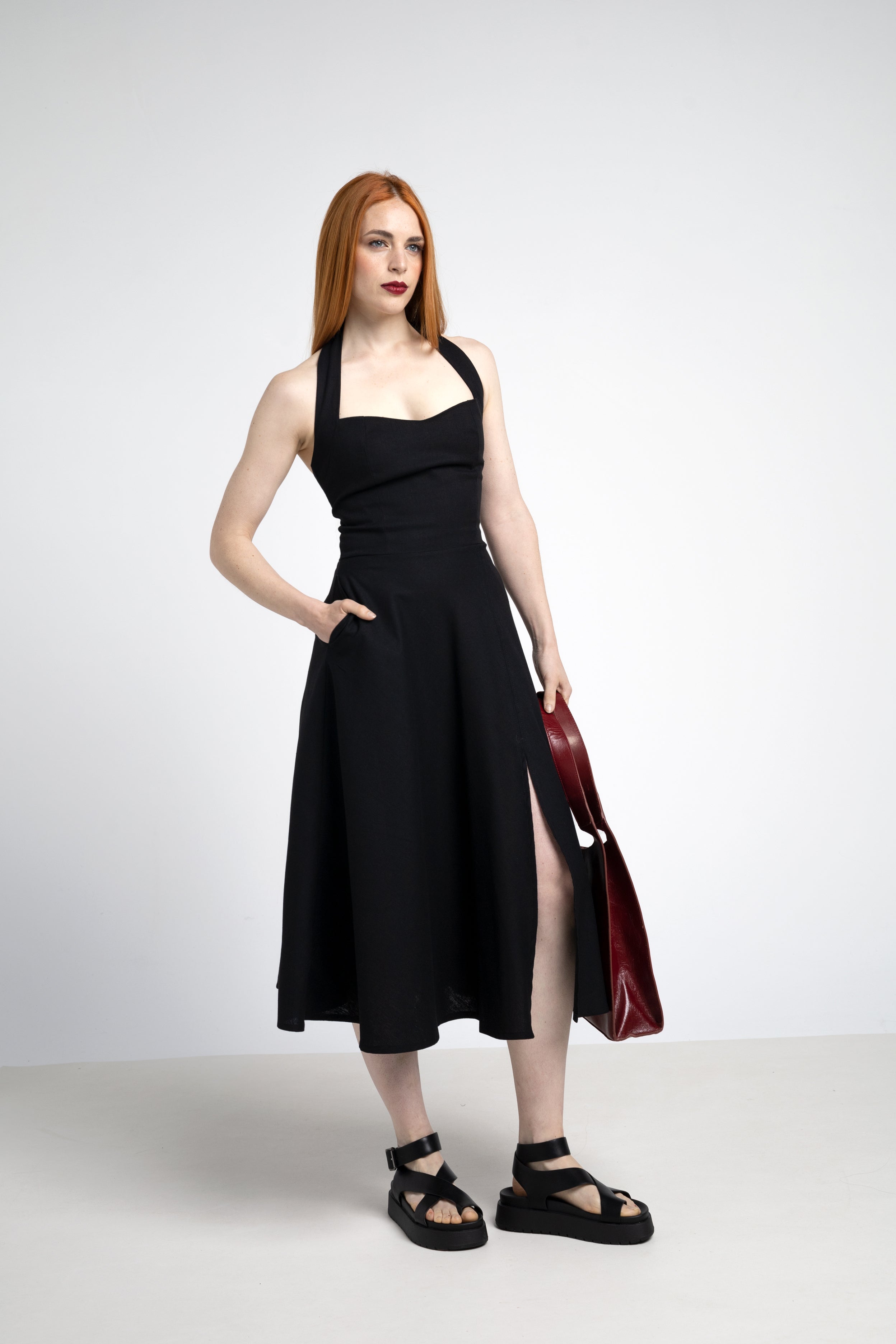 Monroe linen backless dress