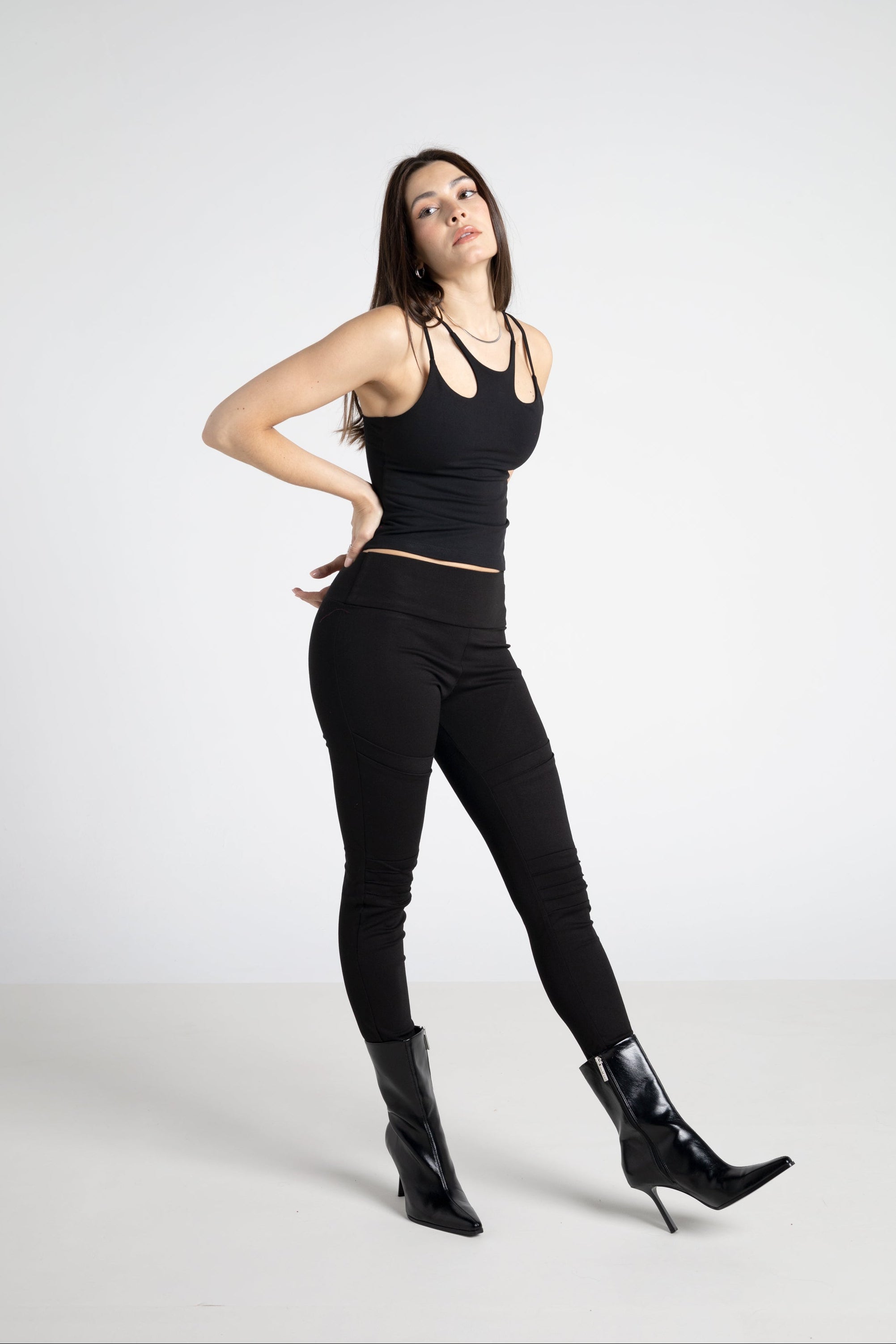 Skinny Leggings Pants with Knee Seams – Steampunk Futuristic Stretch Trousers